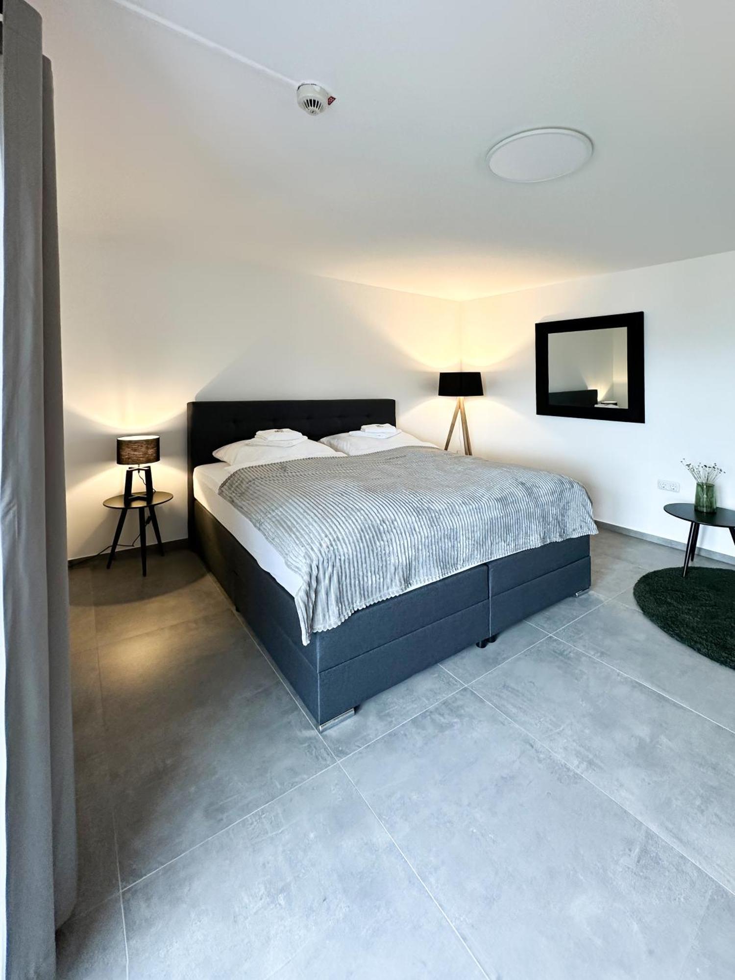 Si-View Doppelzimmer Mit Balkon Zimmer 1 - Hotel Siegen Eksteriør billede
